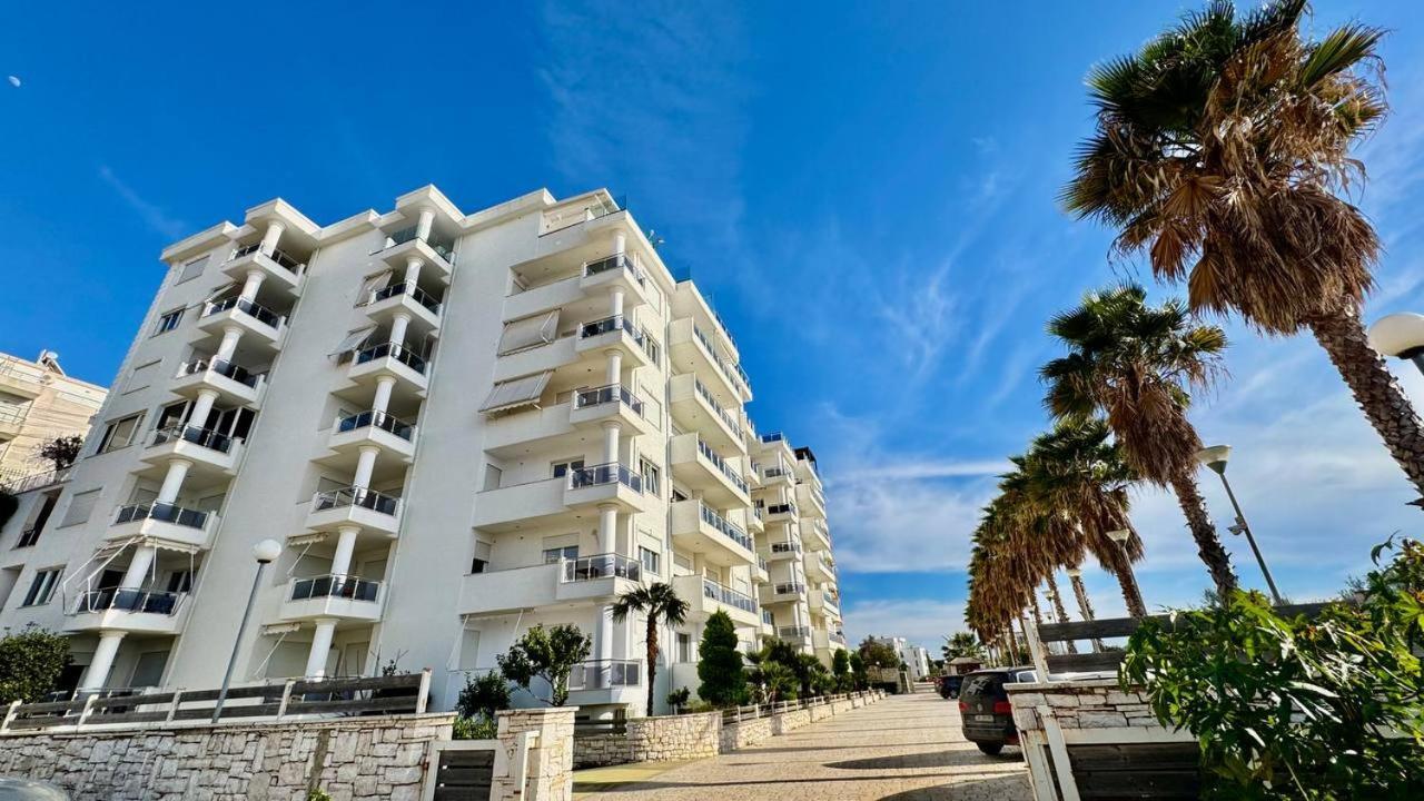 White Sea View Residence Sarande Exterior photo